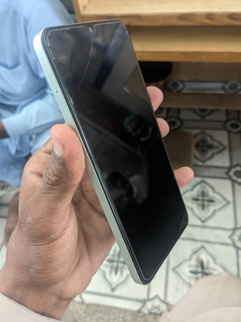 Realme Note 60x 3