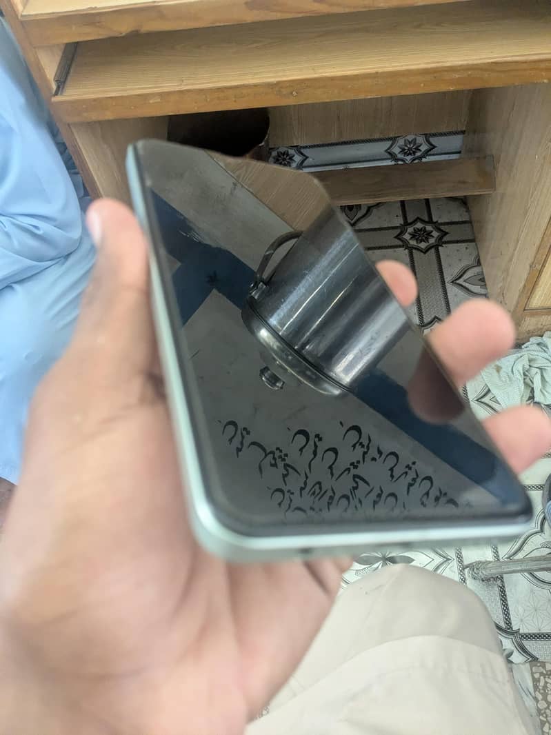 Realme Note 60x 4