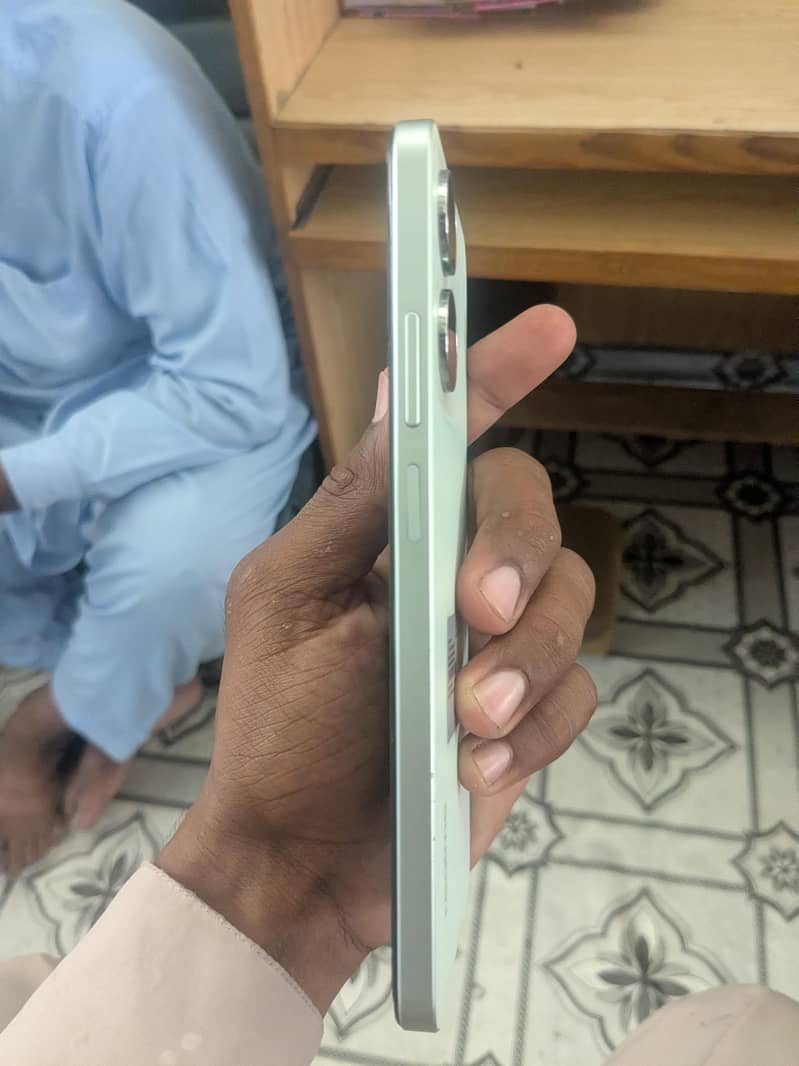 Realme Note 60x 6