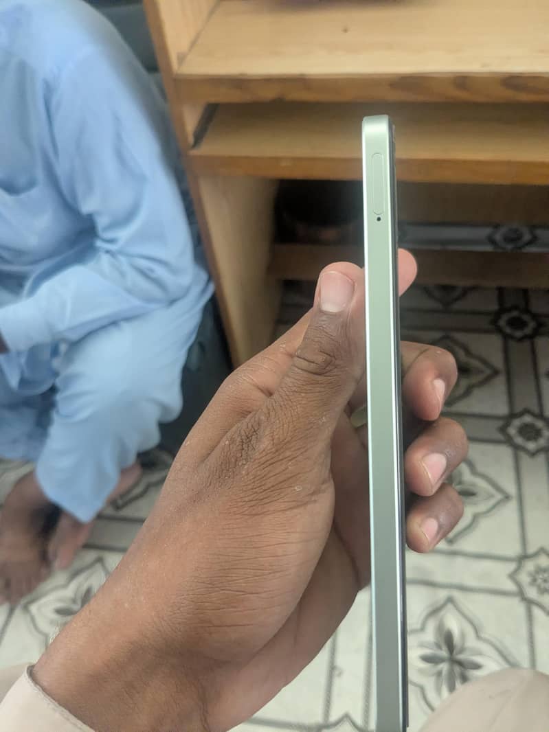 Realme Note 60x 7