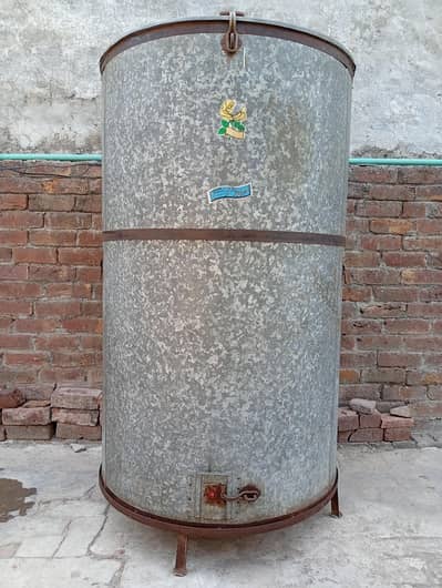 Gandum ka parhola (Grains Container)