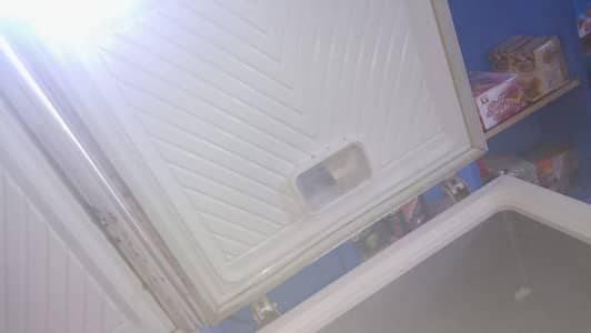 Deep freezer