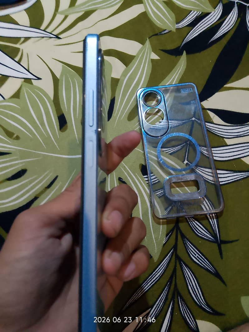 OPPO A60 6