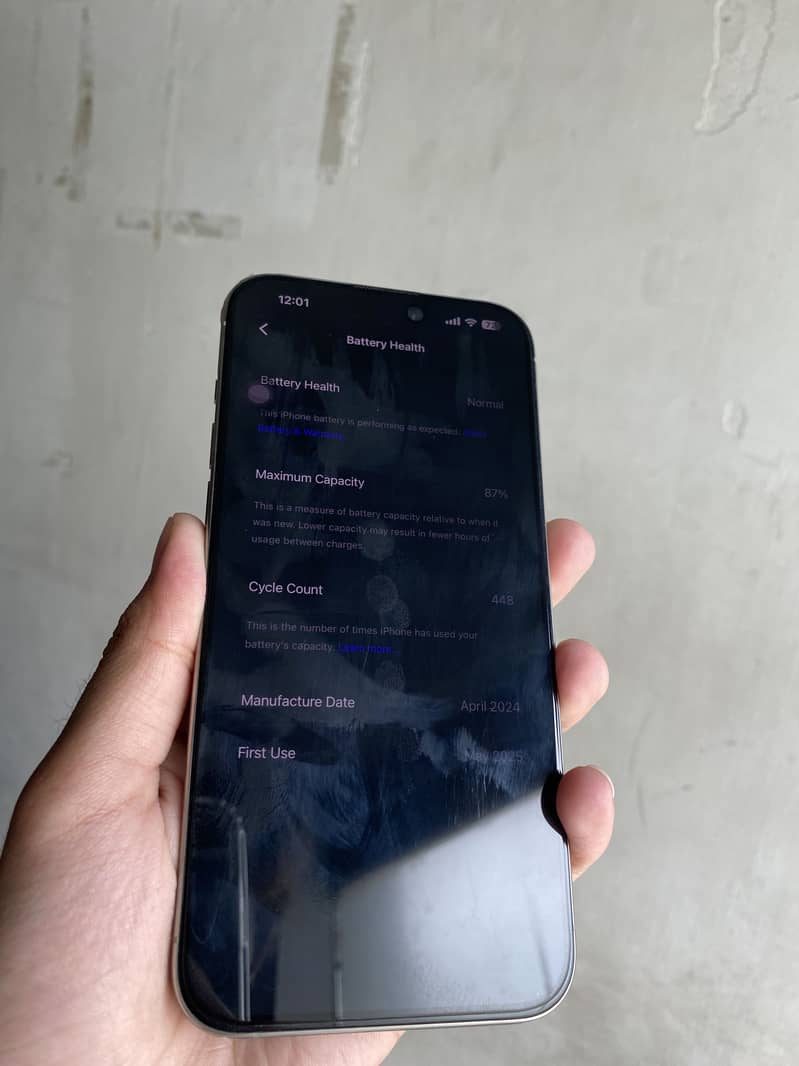 Apple iPhone 15 Pro 2