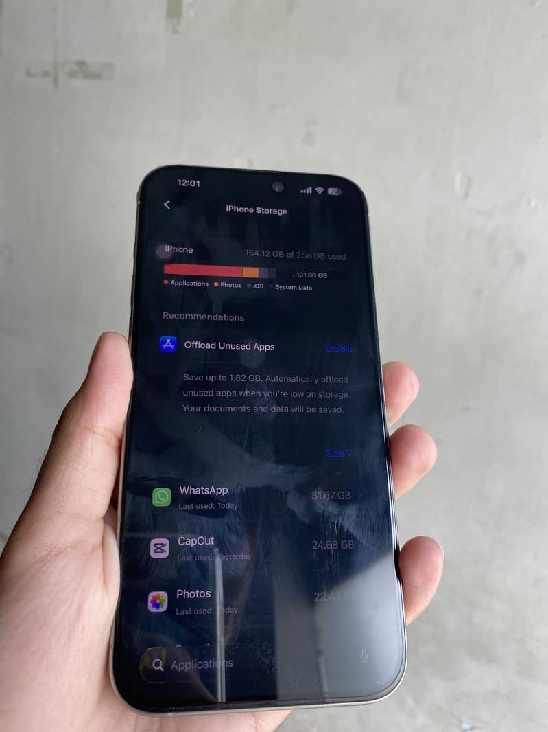 Apple iPhone 15 Pro 3