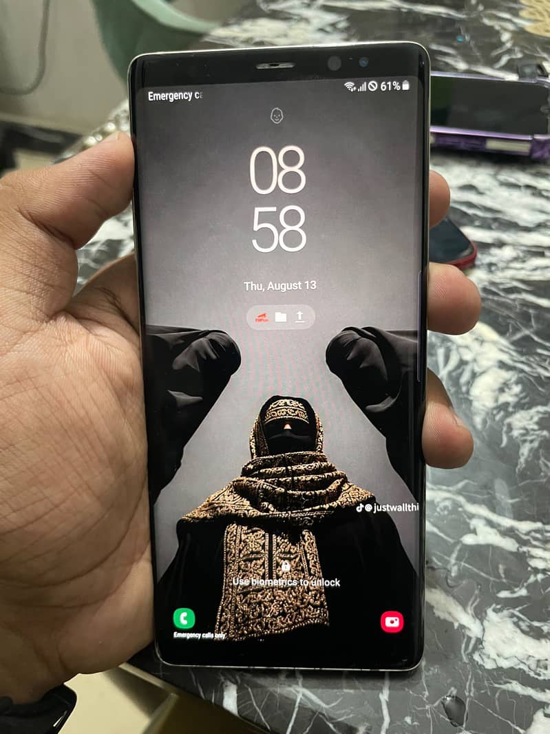 Samsung Mobile Note 8 1
