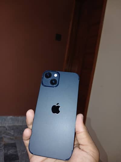 Apple iPhone 13 battery health 100 just month used