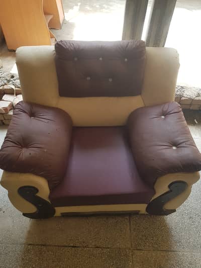Single Sofa For Sale