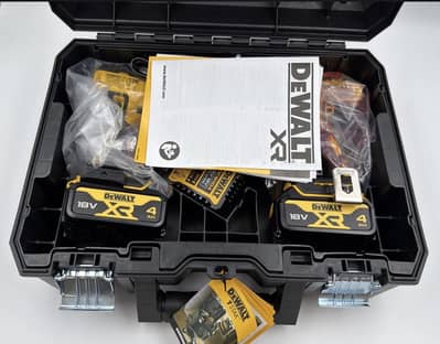 DeWALT DCK266M2T 18V XR BRUSHLESS COMBI DRILL & IMPACT DRIVER TWIN KIT