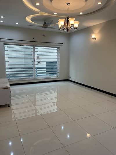 1 Kanal Upper Portion For Rent In Bahria Enclave Islamabad Sector C | Near Main Entrance