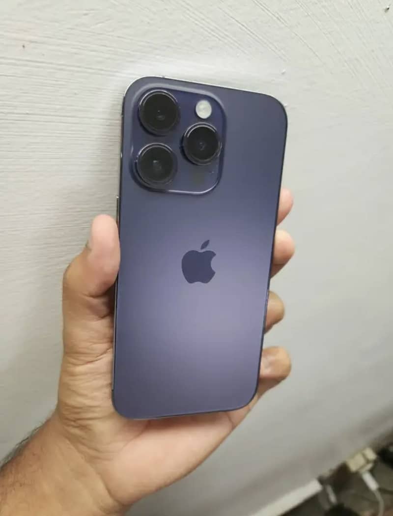 Apple iPhone 14 Pro 3