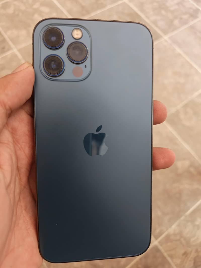 Apple iPhone 12 Pro 1