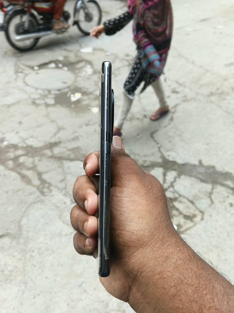 Infinix Zero 40 5