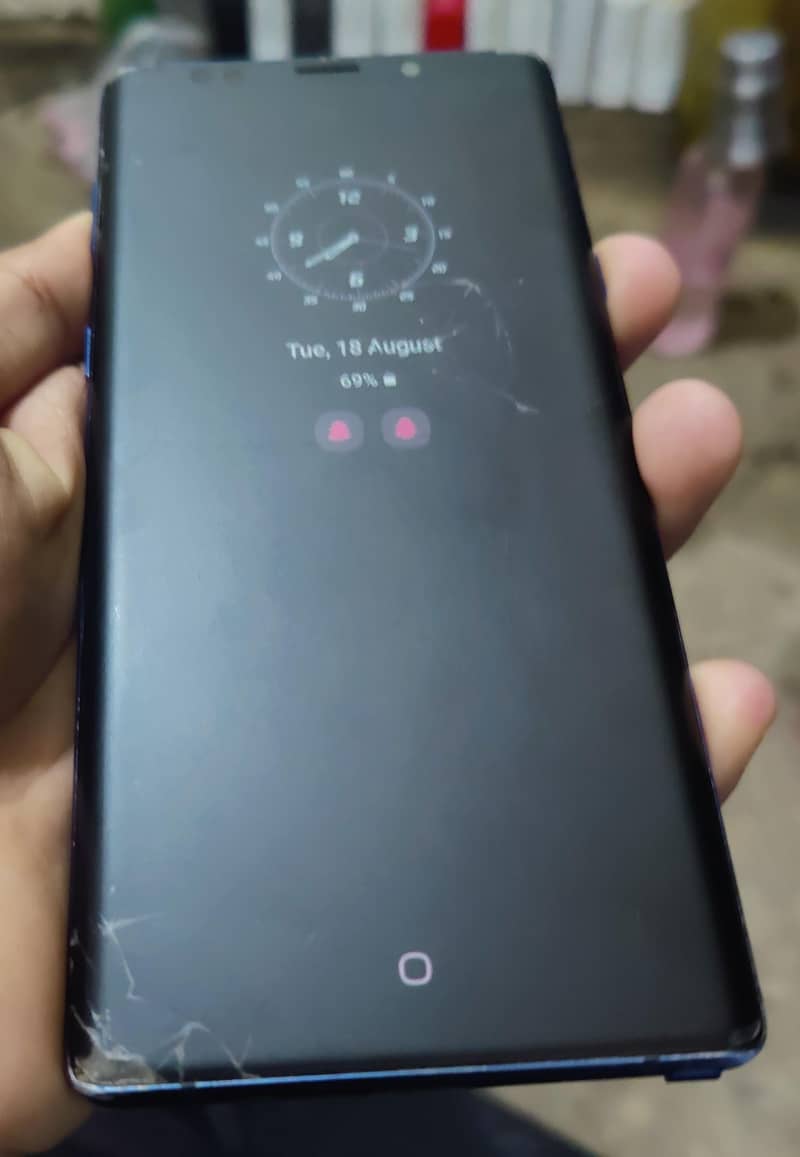 Samsung Mobile Note 9 4