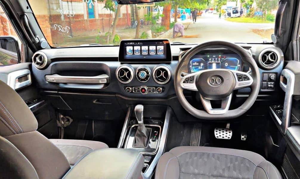 BAIC BJ40 Plus 2022 Model 5