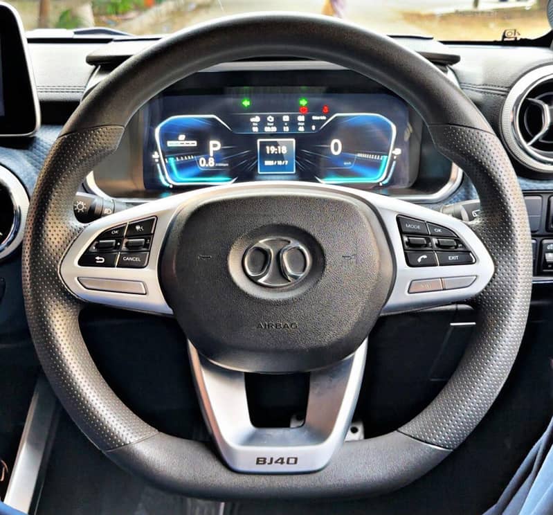BAIC BJ40 Plus 2022 Model 8
