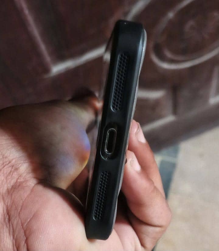 Apple iPhone 7 Plus 5