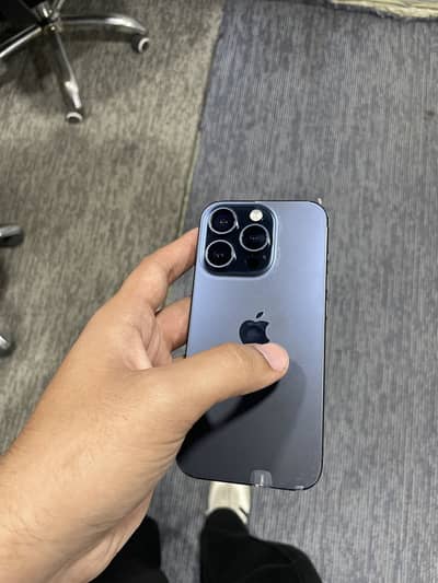 Apple iPhone 15 Pro