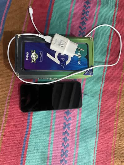 Infinix hot 9 play 4gb 64gb with box charger
