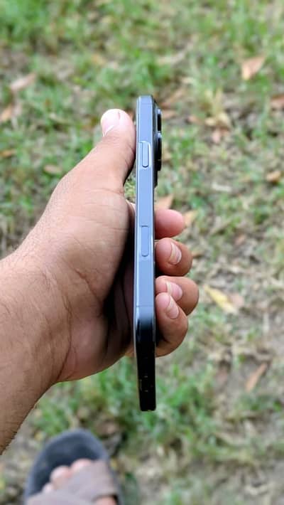 Apple iPhone 16 Pro Max