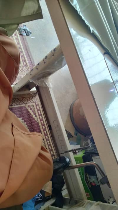 sewing machine business