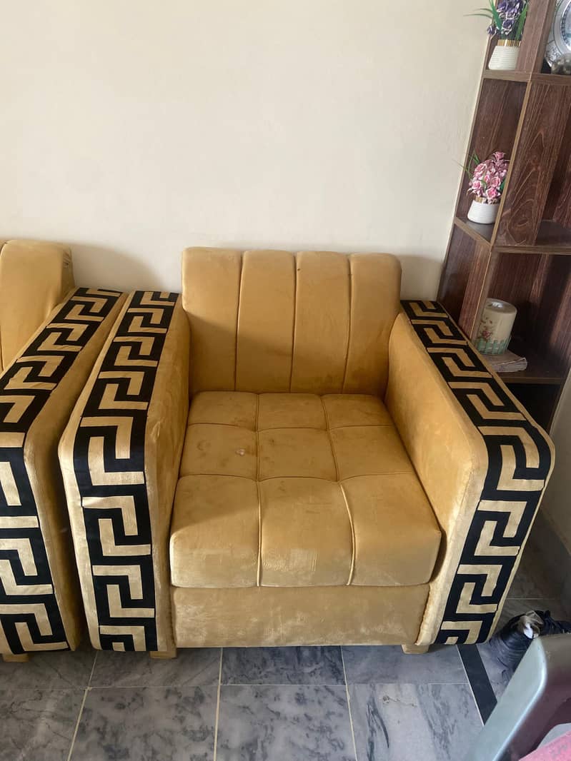 5 Seater sofa set 1