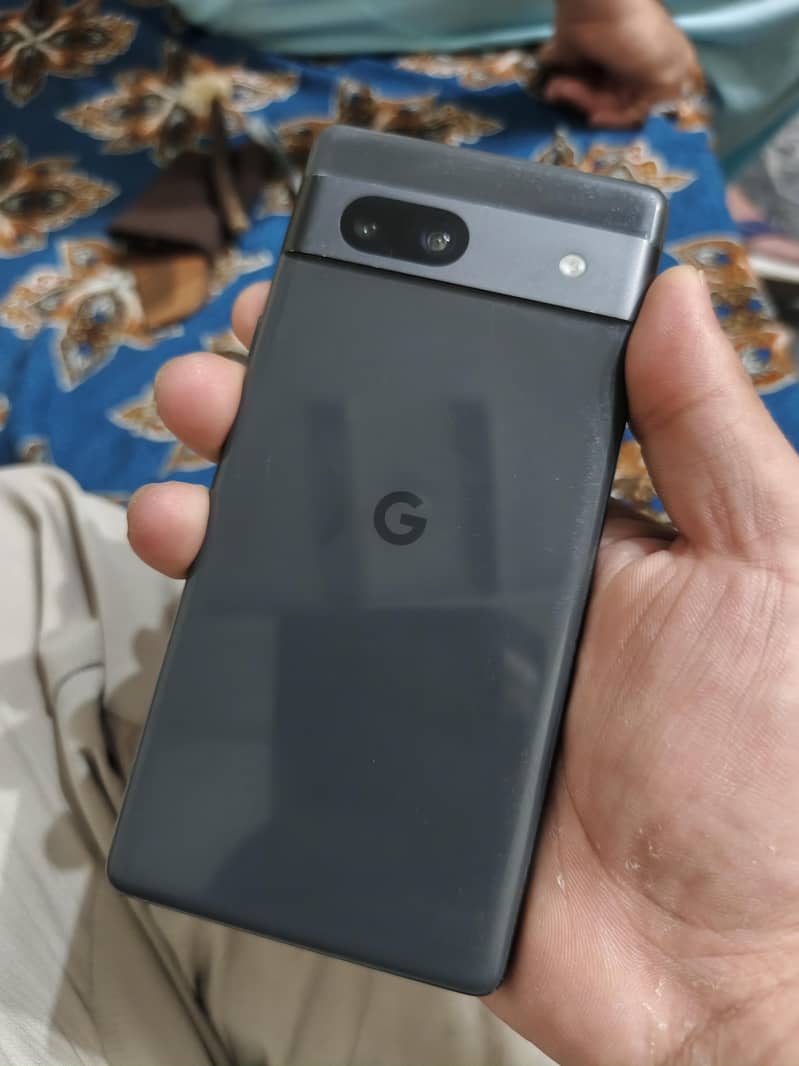 Google Pixel 7a 2