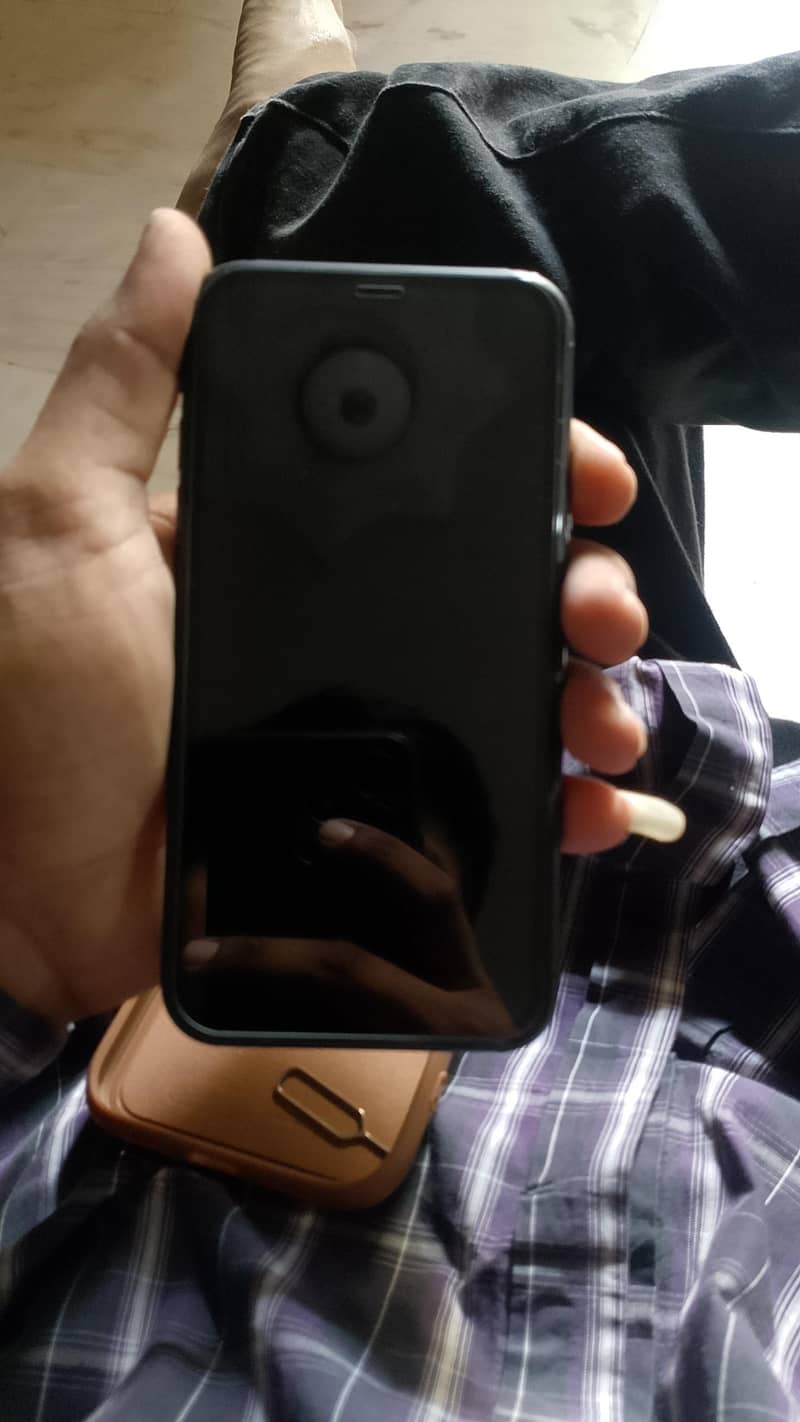 Apple iPhone 11 1