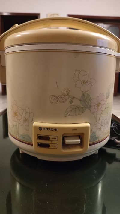 Hitatchi( made in JAPAN) electric rice boiler condition 10/10