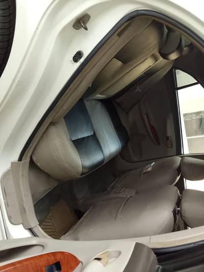 Toyota Corolla Altis 2011