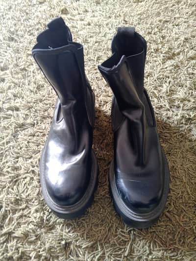 Black boots