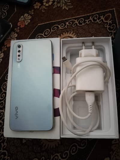 Vivo S1