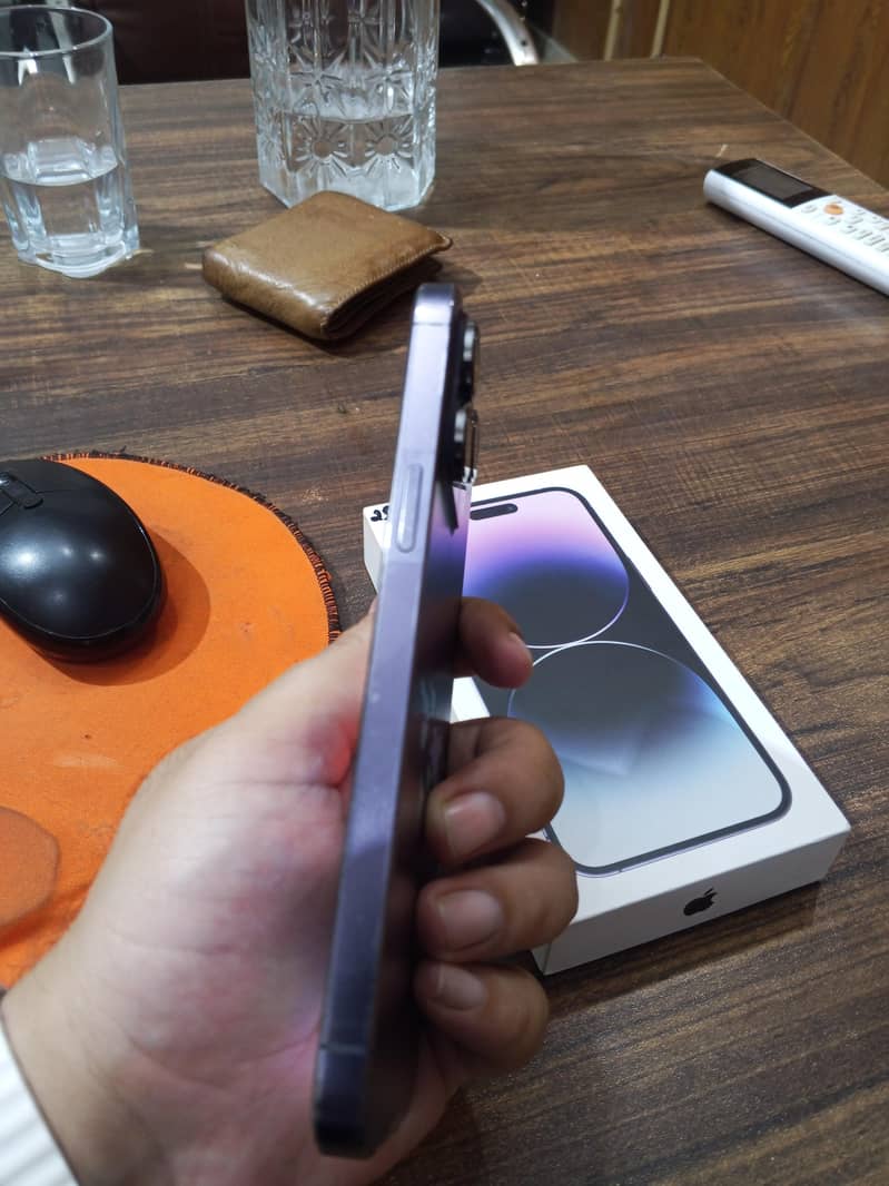 Apple iPhone 14 Pro Max 2