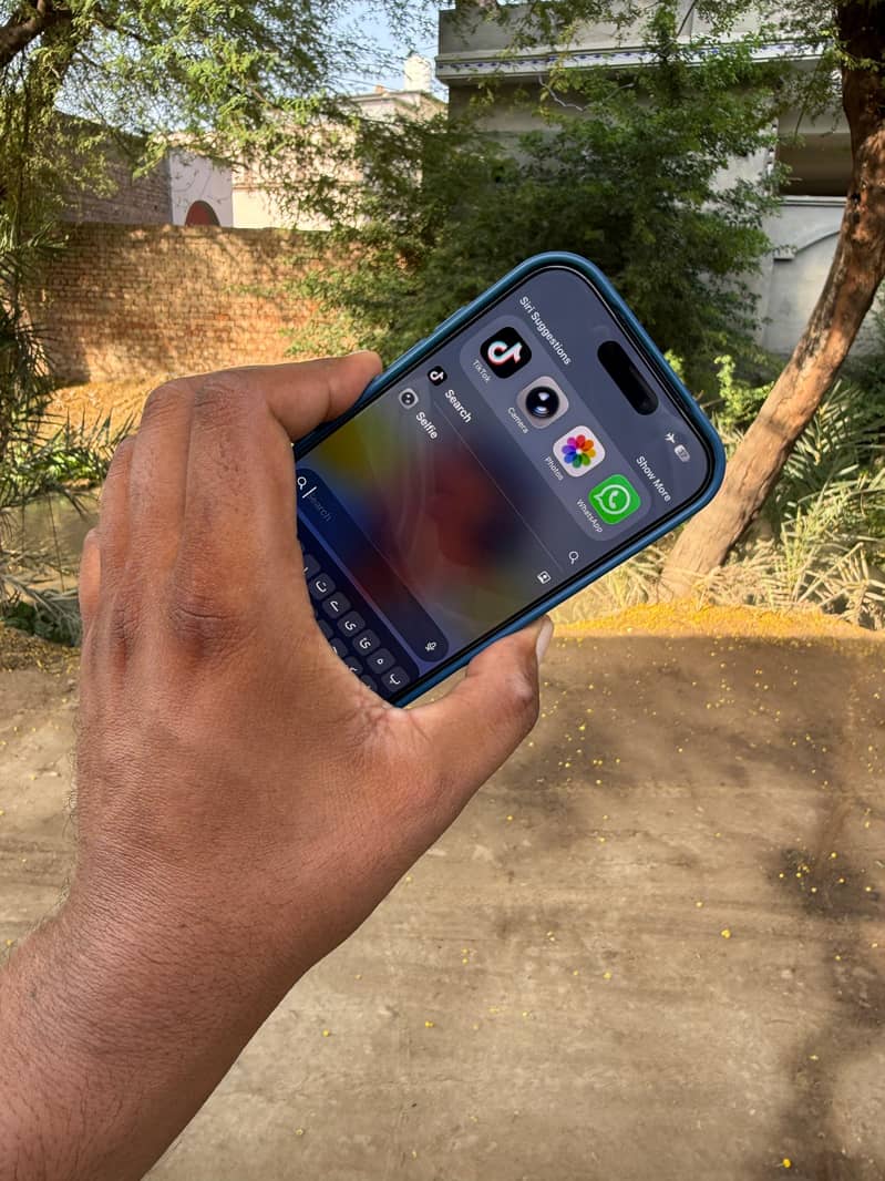 Apple iPhone 17 Pro 1