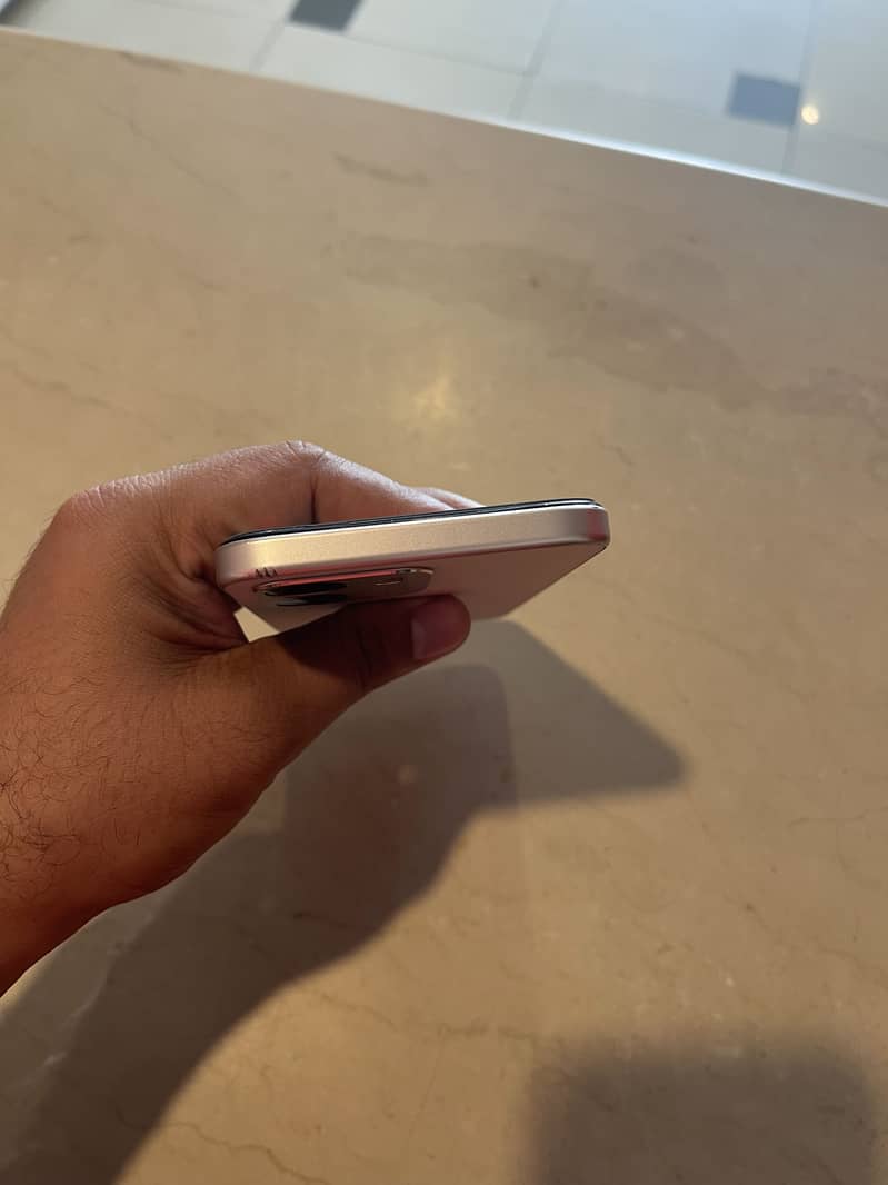 OPPO A6 7