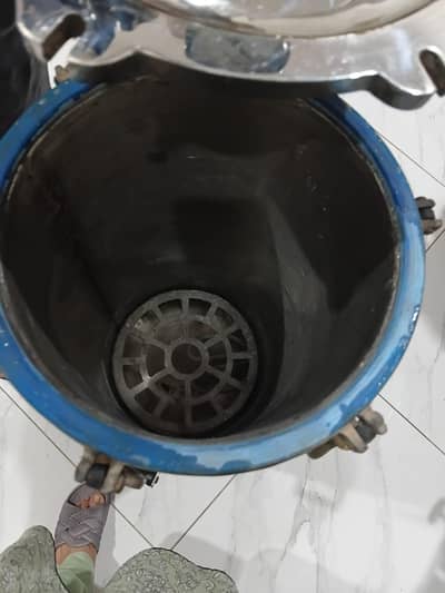 Vertical laboratory autoclave