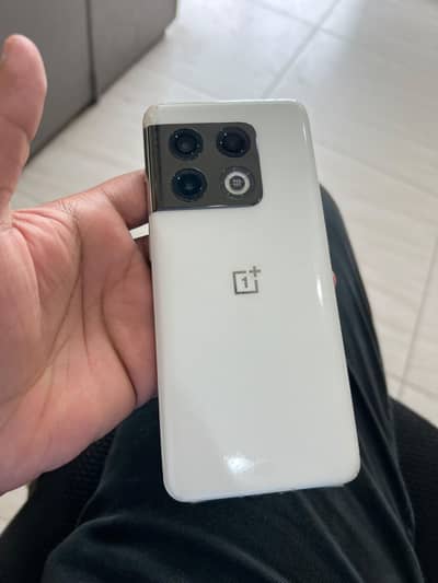 One Plus 10 Pro
