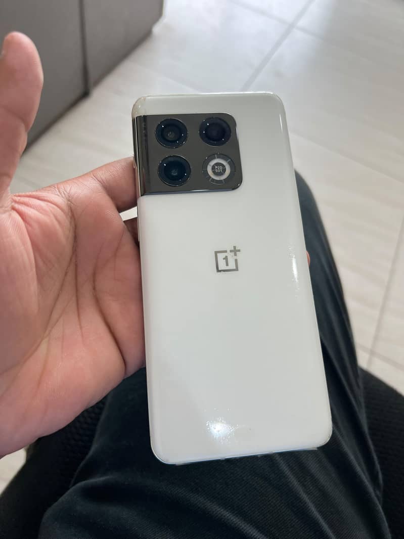 One Plus 10 Pro 0