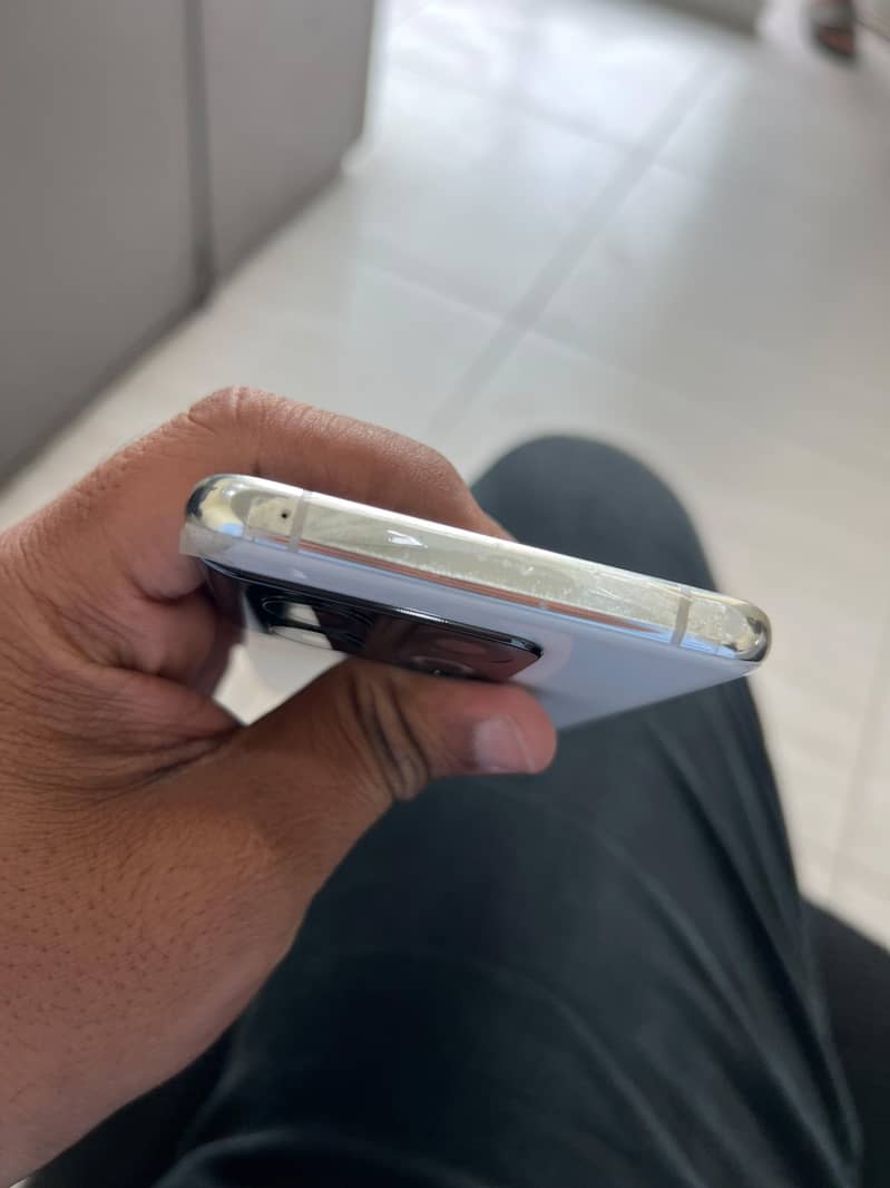 One Plus 10 Pro 3