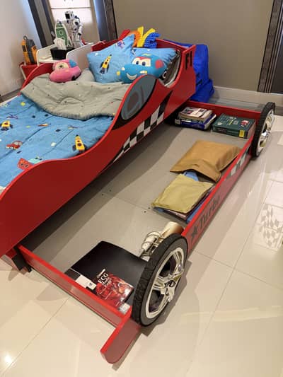 Kids car bed with lights and side table