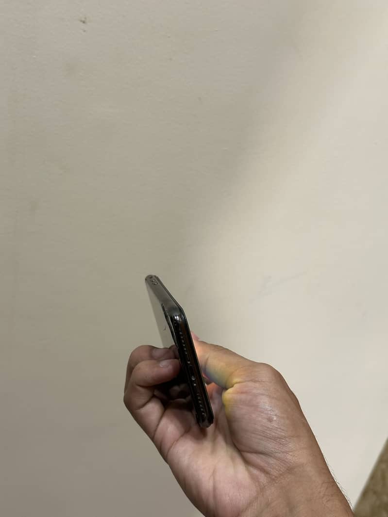 Apple iPhone X 7