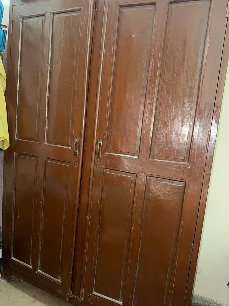 wardrobe 1