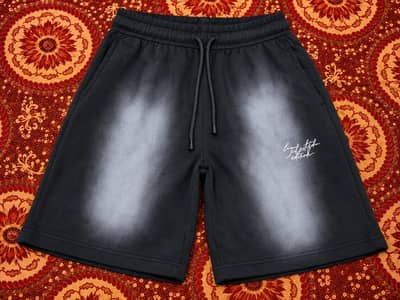 Sweart short brand new