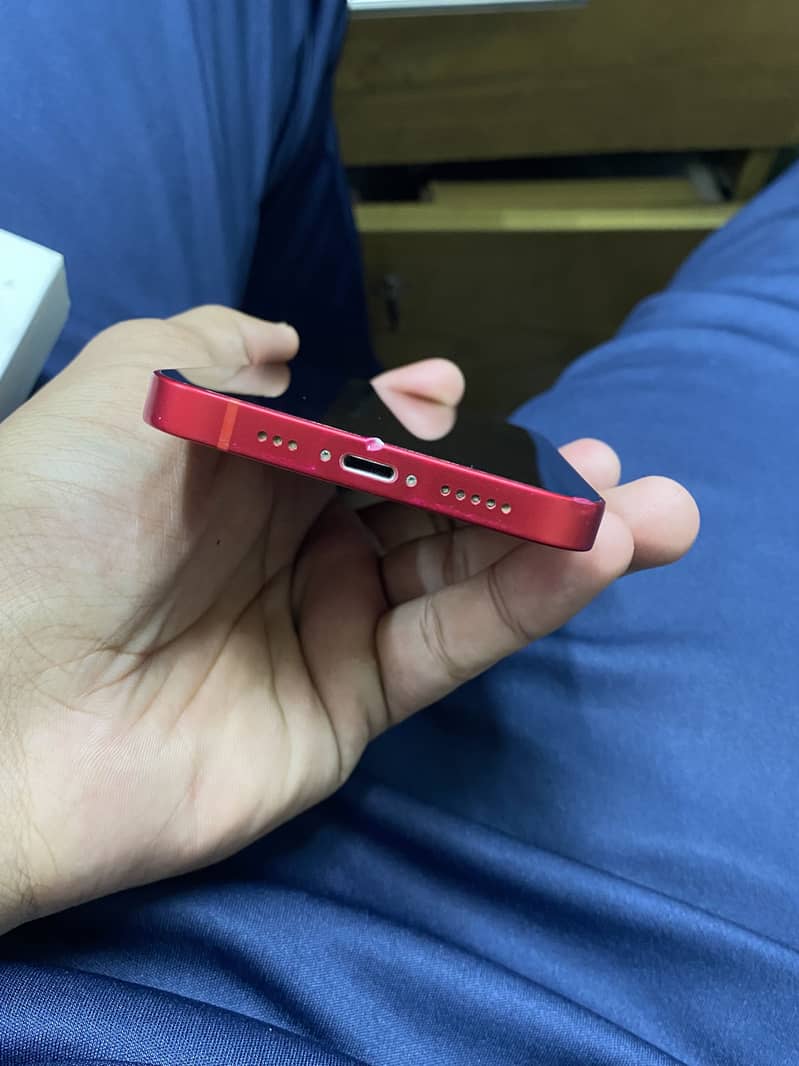 Apple iPhone 14 2