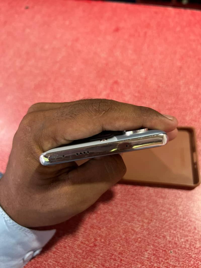 Tecno CAMON 40 Pro 2
