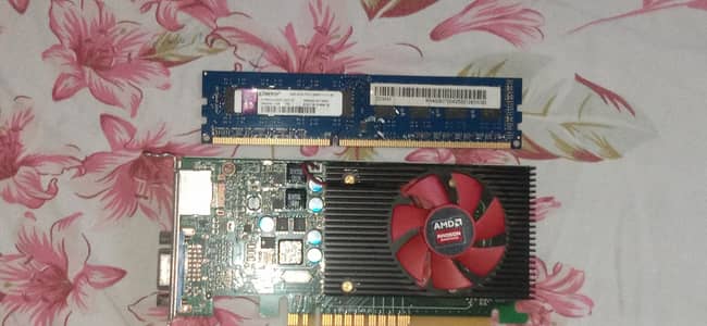 AMD Radeon R5 GDDR5 with ram 4gb ddr3