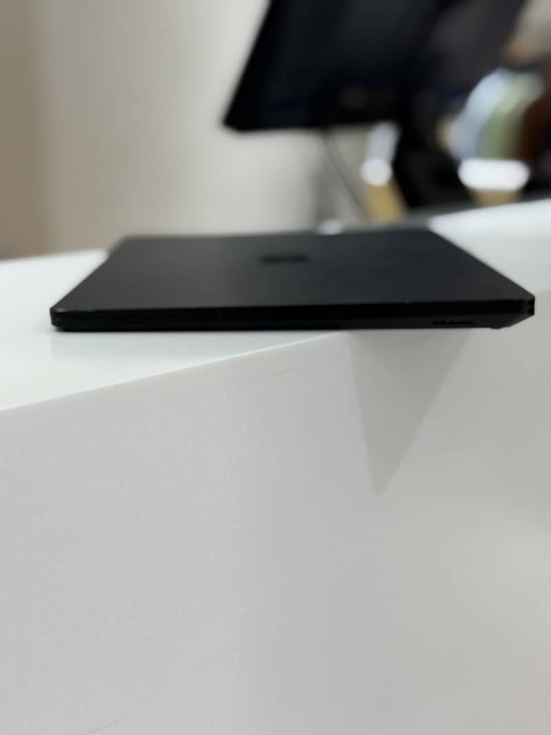 Microsoft surface 4 2