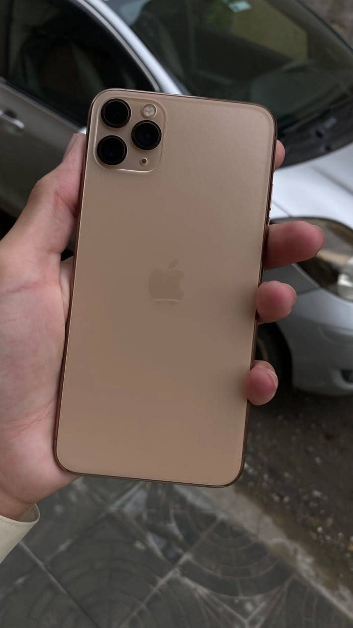 Apple iPhone 11 Pro Max 5