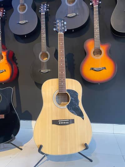 Acoustic jumbo guitar