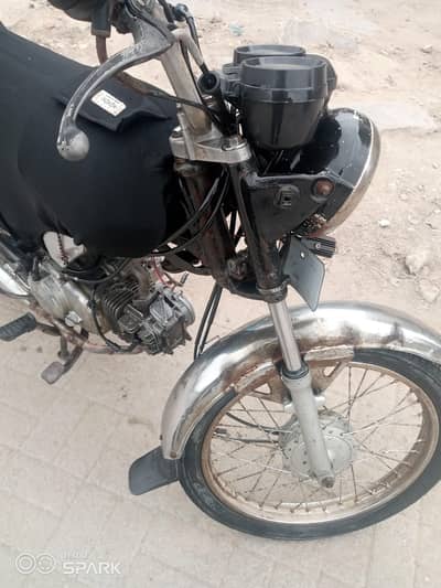 Suzuki Sprinter 2010 — Reasonable Price